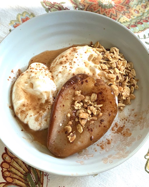 Pears with Greek Yogurt and Granola