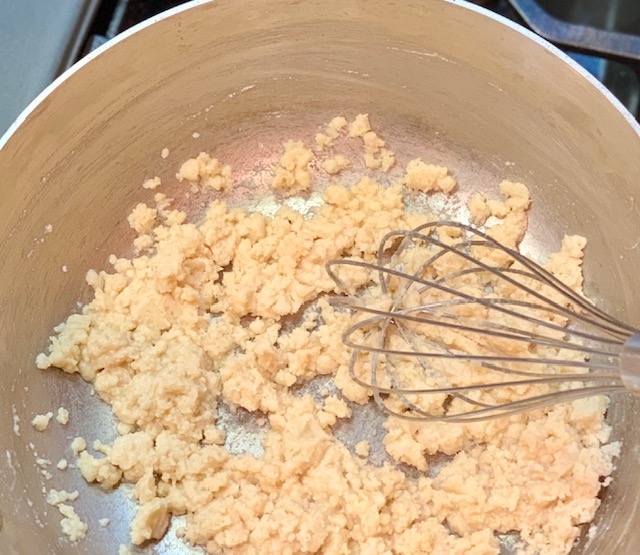 how to make a roux for mac n cheese