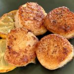 Scallops seared with lemons