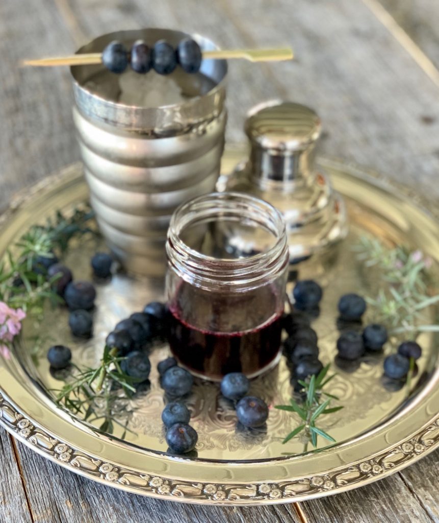 Blueberry cocktail ingredients