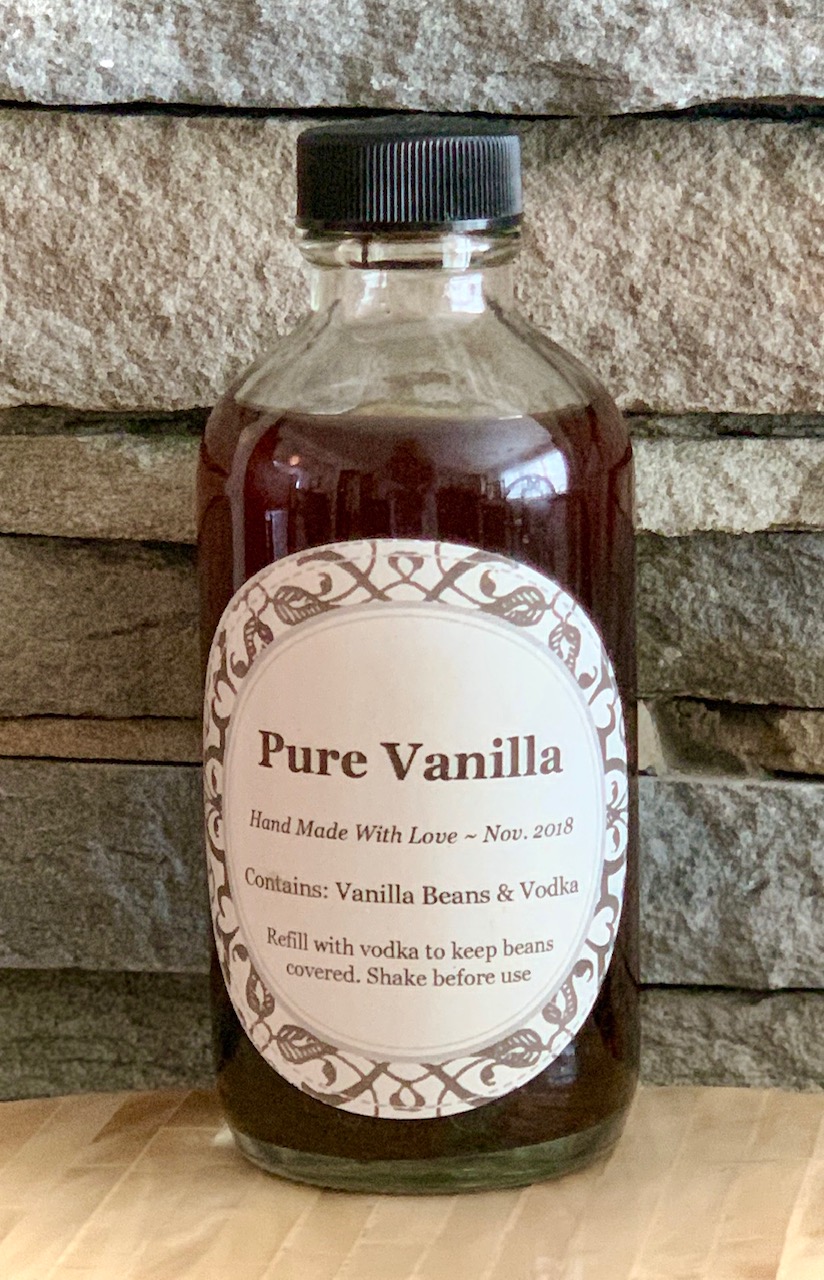 https://theartoffoodandwine.com/wp-content/uploads/2020/03/Pure-Vanilla-Extract.jpg