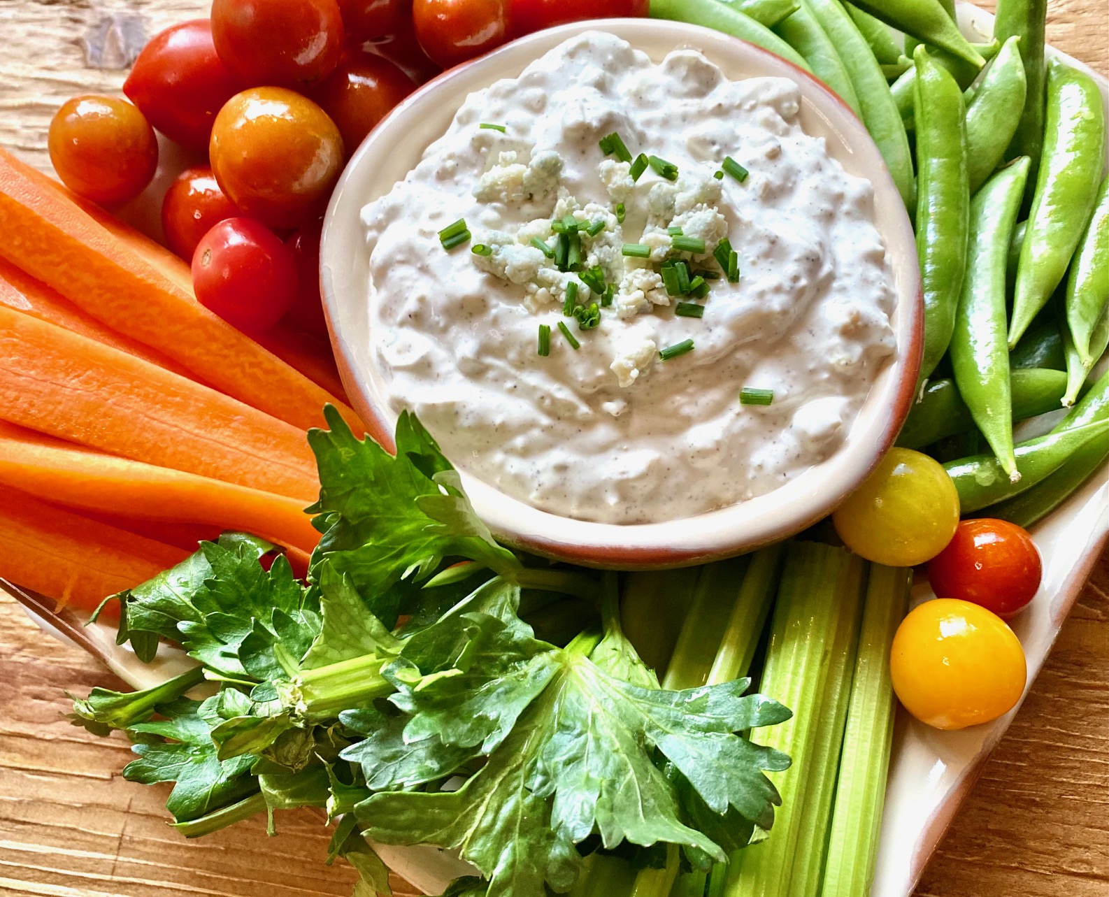 Blue Cheese dip with veggies