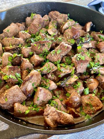 Steak bites in cast iron pan