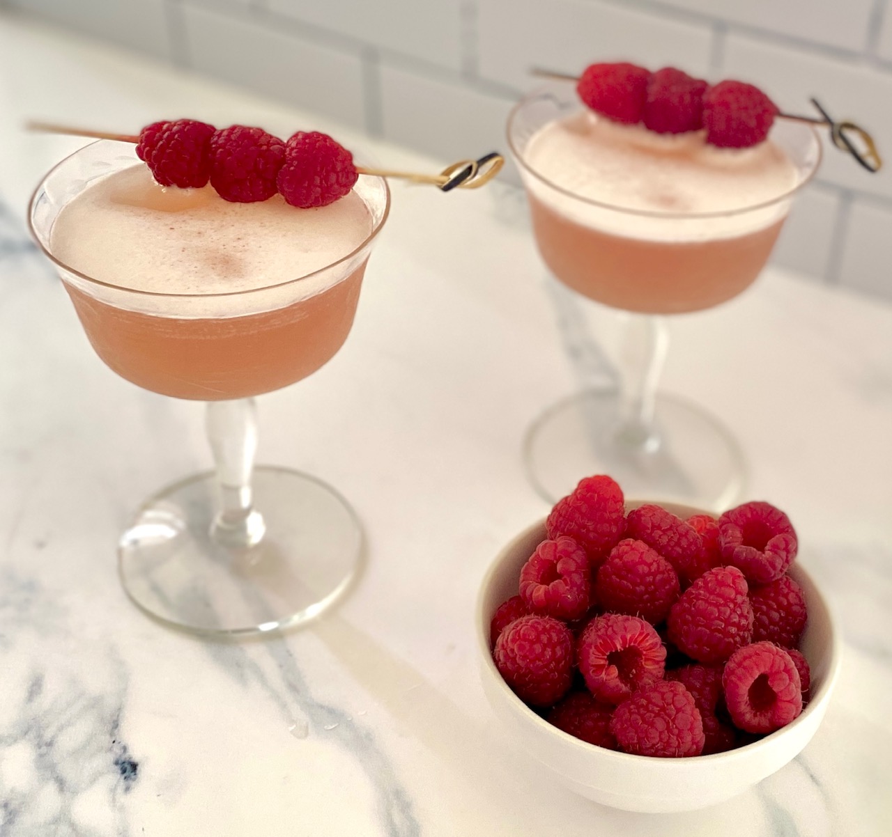 2 classic french martinis