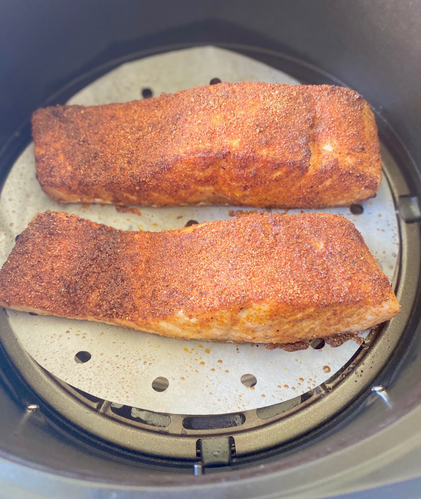 Air Fryer Salmon Recipe (15 minutes) - The Art of Food and Wine