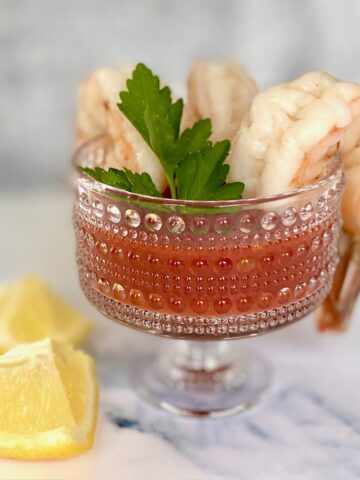 Shrimp Cocktail with lemons