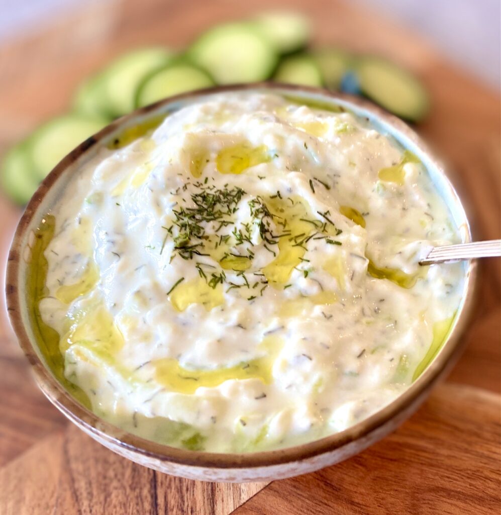 yogurt and cucumber sauce