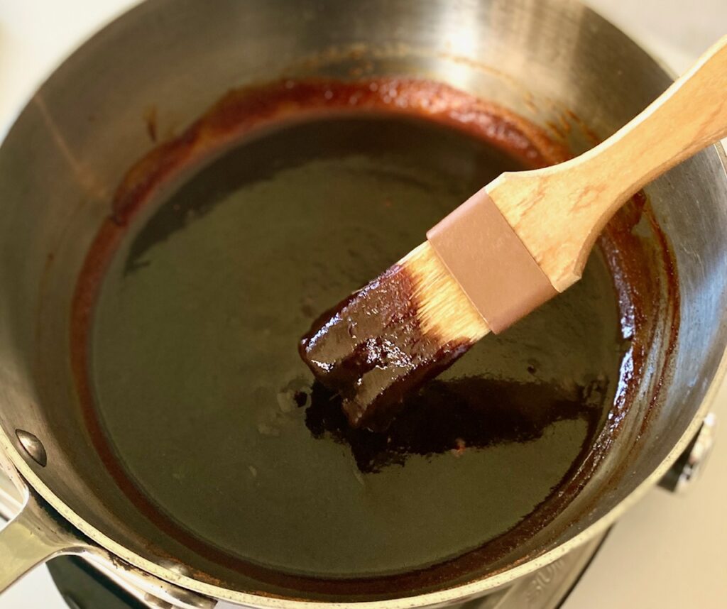 Barbecue Sauce with brush