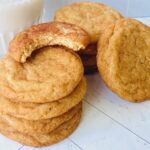 snickerdoodles with milk in a glass